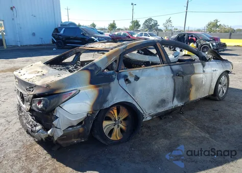 2013 Hyundai Sonata Hybrid Limited from USA, damaged, VIN KMHEC4A40DA076268